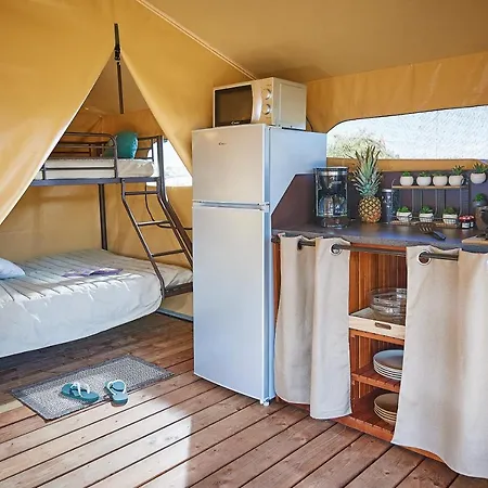 Campsite Des Papillons 3*